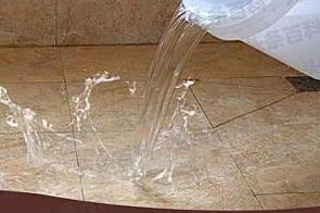 霍州漏水维修 免砸砖防水材料该如何施工